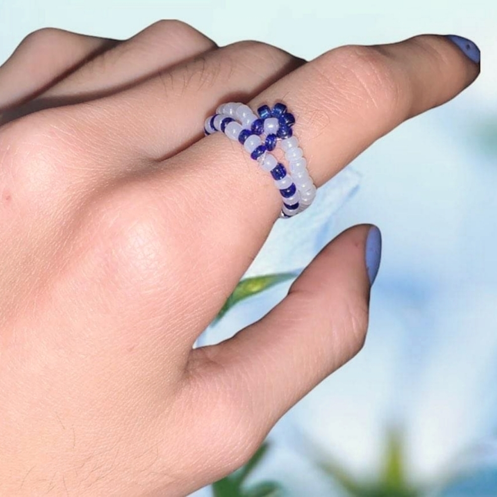 Blue flower ring set